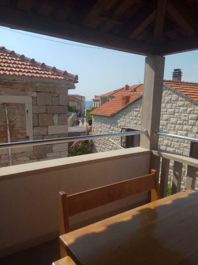 Apartmani Banic Постира Экстерьер фото