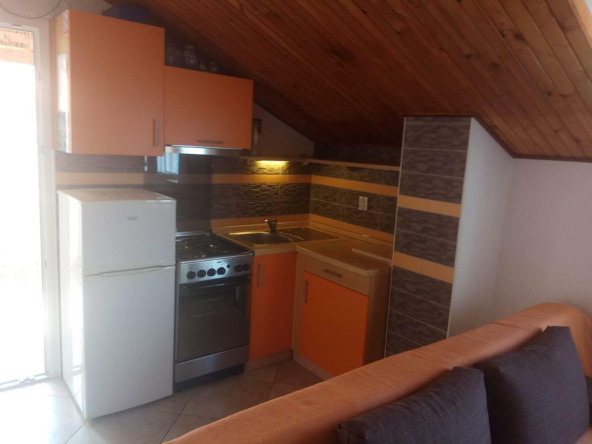 Apartmani Banic Постира Экстерьер фото