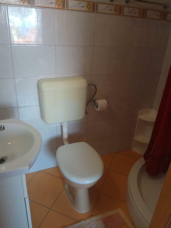Apartmani Banic Постира Экстерьер фото